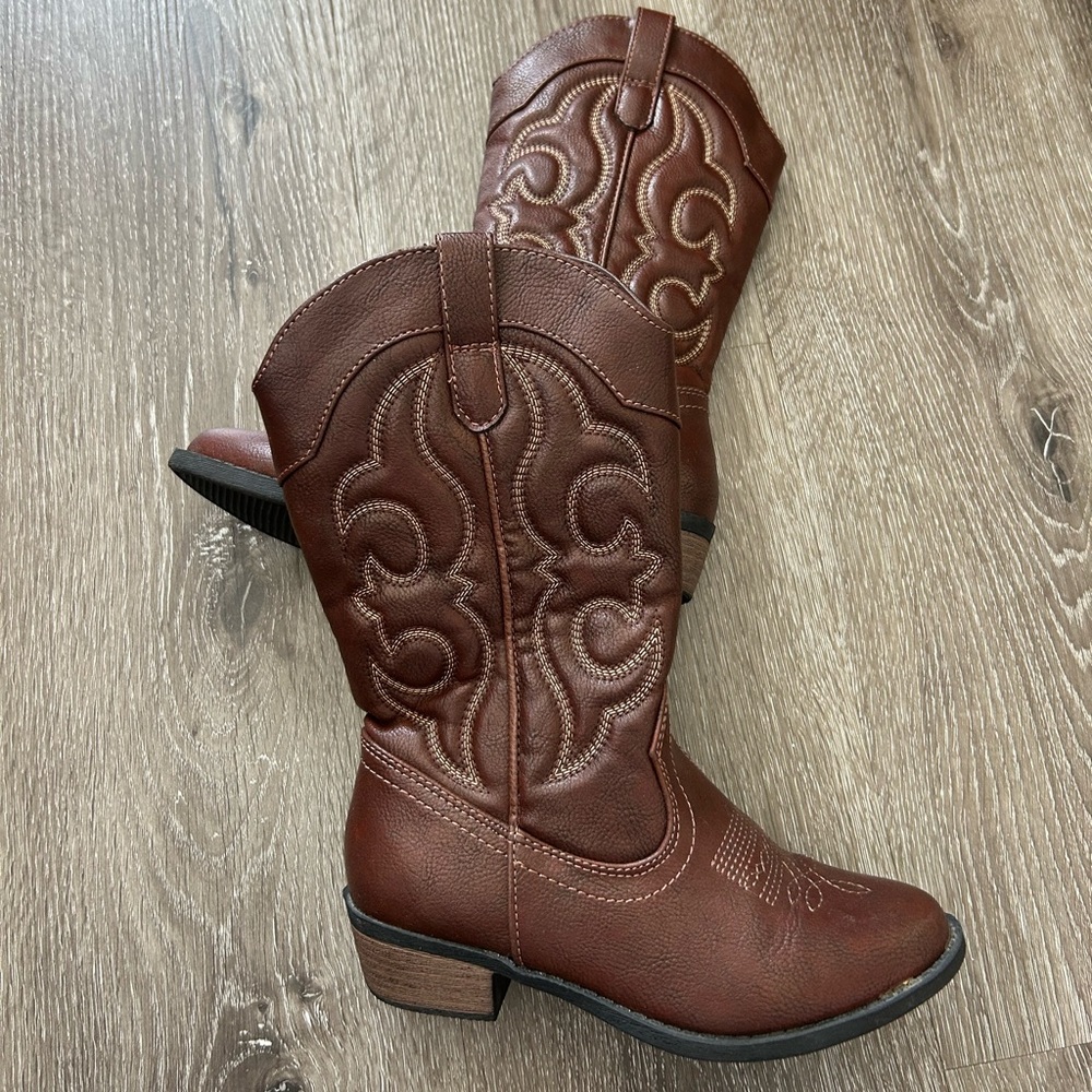 Classic girl Brown Western Boots size 1